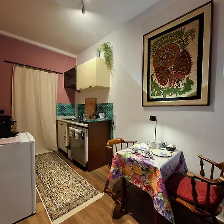 Paradiso Nascosto Del Maggiore Konukevi Colazza